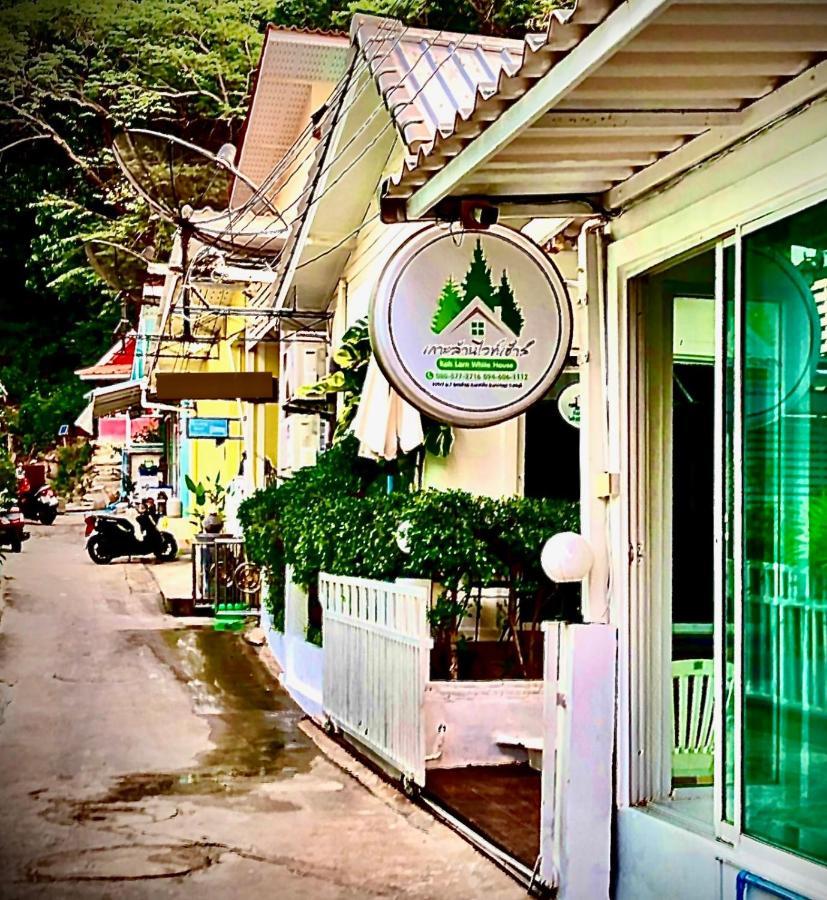 Koh Larn White House Hotel Buitenkant foto